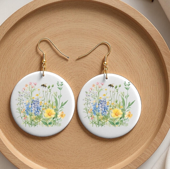 Floral White and Gold Earrings - Picture 2 of 2